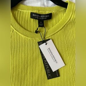 New With Tags Banana Republic Short Sleeve Top Sz Small